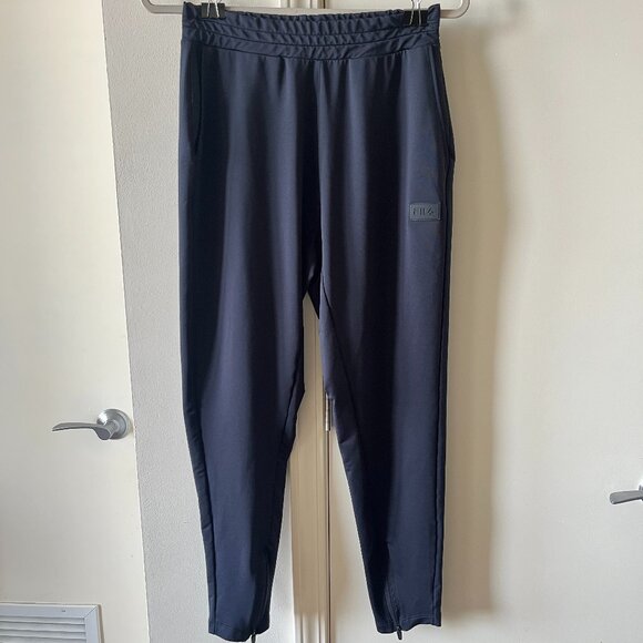 Fila Women’s Black sweatpant Size Medium - Picture 1 of 6